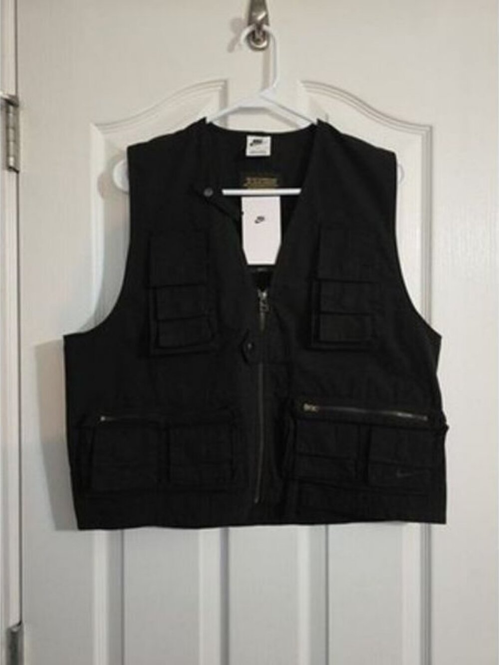 Nike Life Utility Cargo Men's Size Small Black Fishing Outdoor Vest FN3214-010